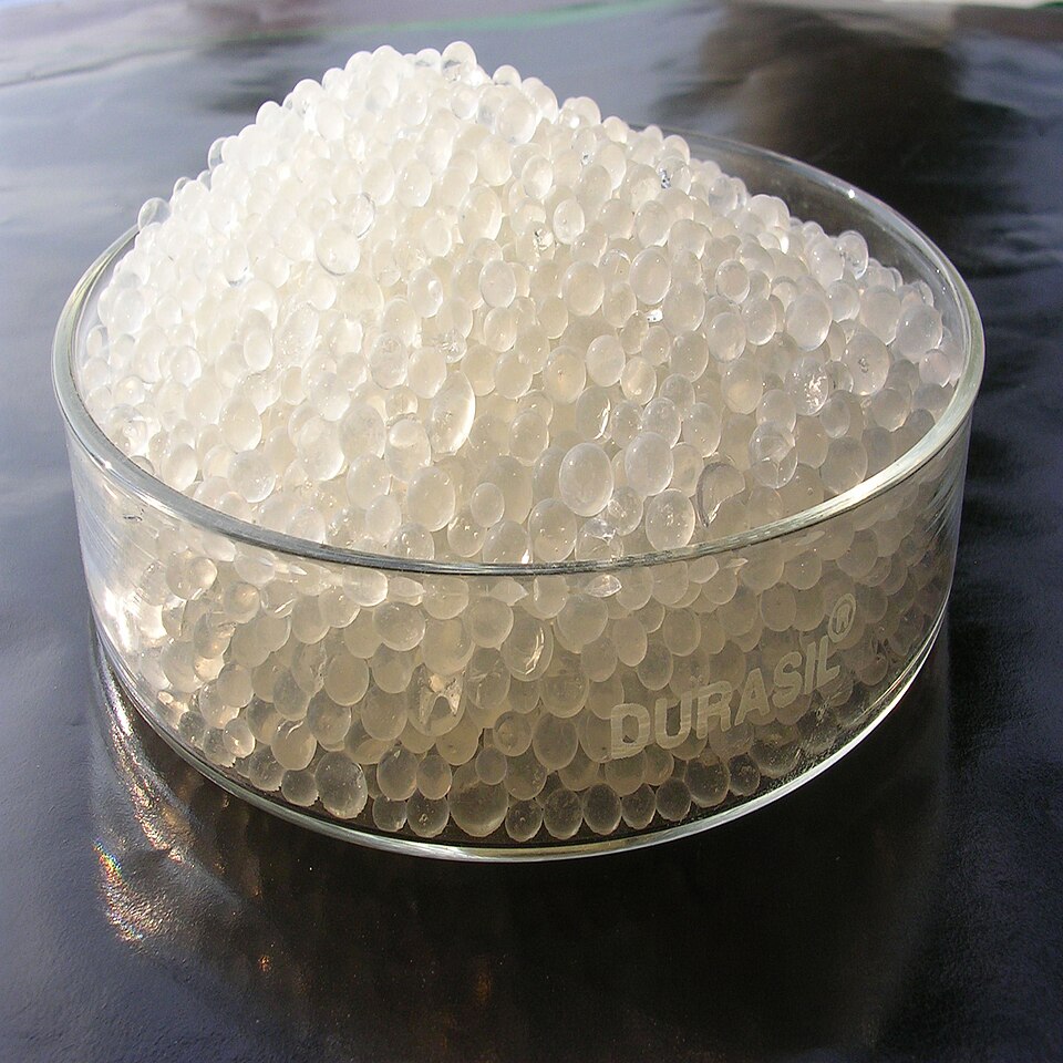 Silica gel beads
