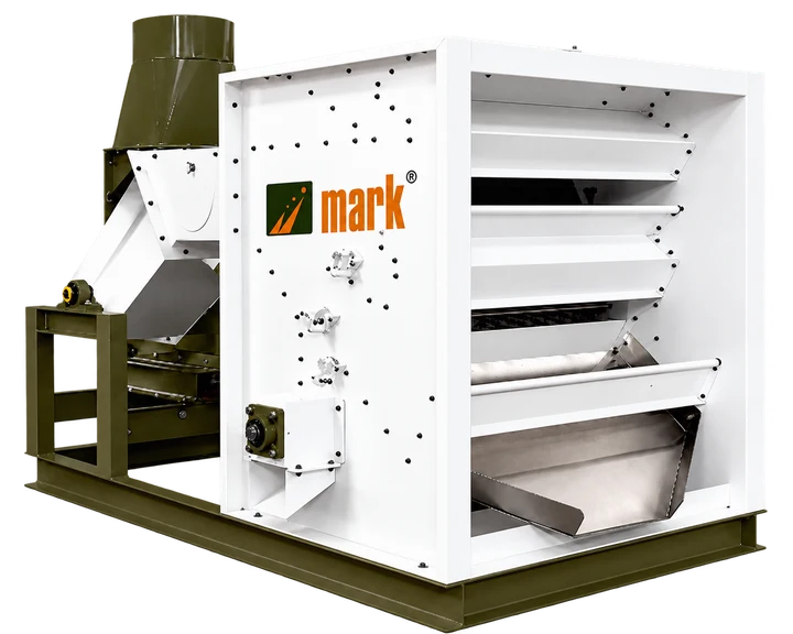 Husk aspirator