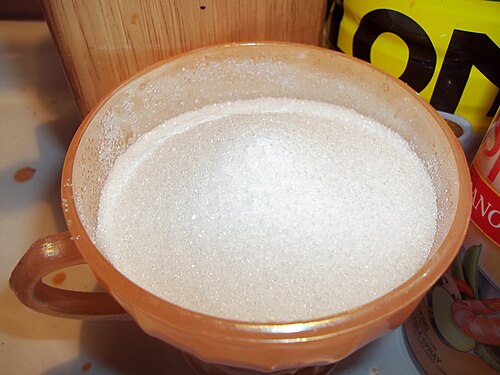 White sugar crystals